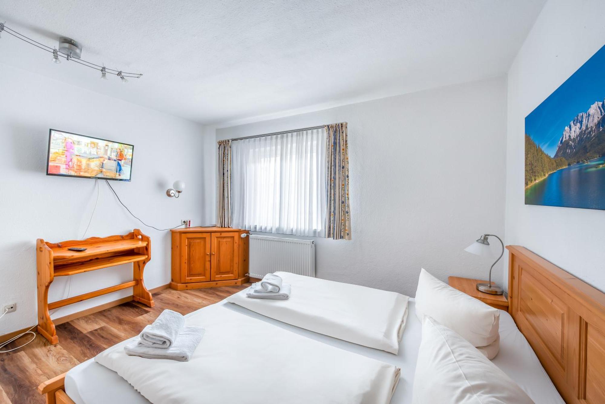 Hotel Garni Nuss Grainau Zewnętrze zdjęcie
